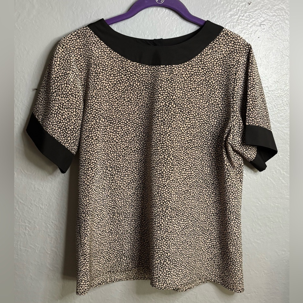 Vintage Lucia Women's Blouse Button‎ Down Back size 10 Black Tan Animal Print